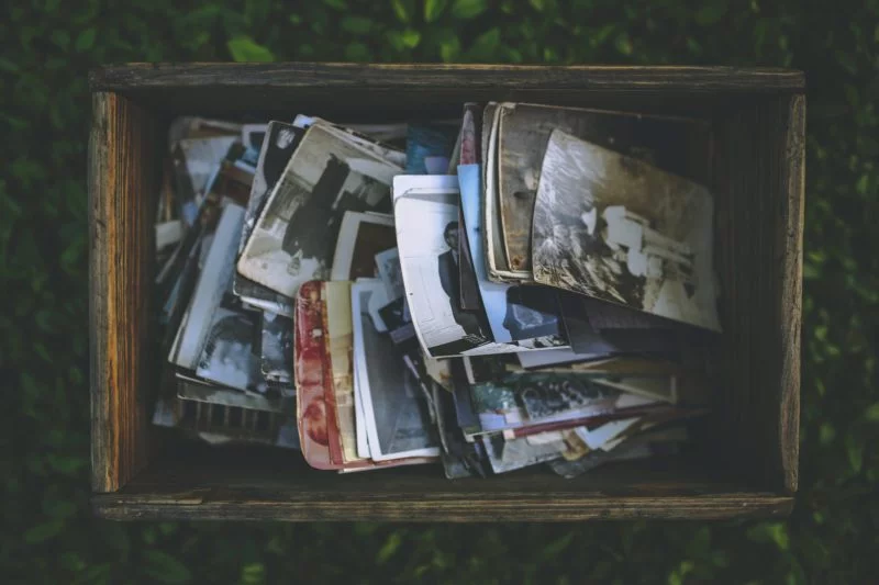 3 Wege zum Scannen und Digitalisieren alter Fotos 3 fotos digitalisieren kiste