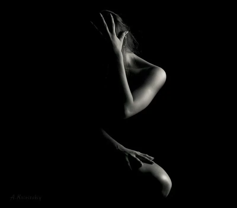 Frauen fotografieren | Die besten Posen und Beleuchtung 2 Frauen fotografieren Body Positivste