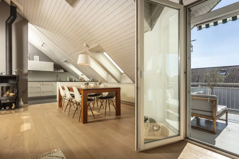 Immobilien fotografieren – 6 Tipps für professionelle Fotografen 5 aus einem winkel fotografiert um dachschrägen hervorzuheben