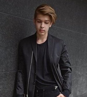 Model Jegor S