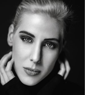 Model Nicole B