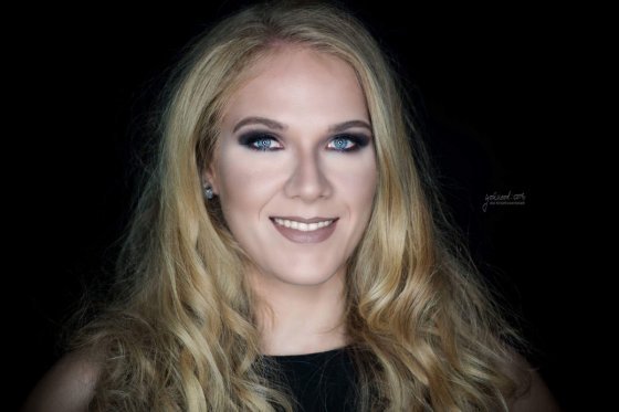 stylist trier deutschland nina graesser hair_und_makeup artist | pixolum