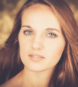 Model Lena T