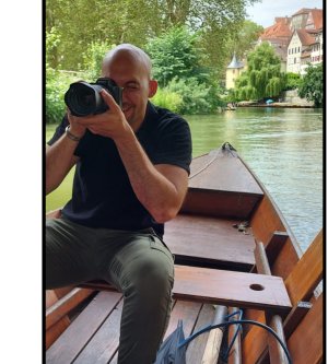 Fotograf Aljoscha Laschgari