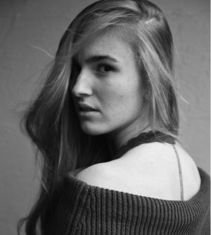 Model Isabel S