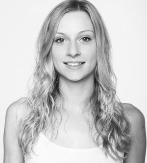 Model Nicole Se6