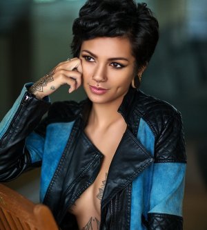 Model Maris K