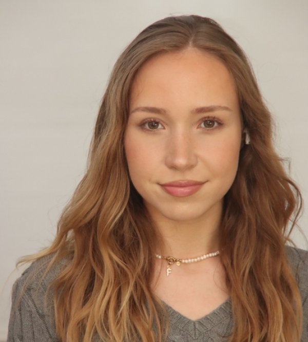 Model Sedcard von Filomena M - weibliches New Face Fotomodel Deutschland