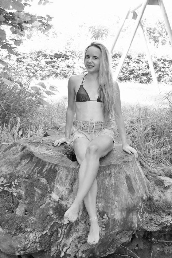 model schweiz sandra me2 | pixolum