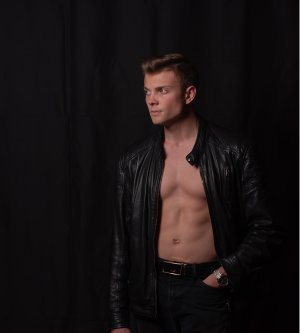 Model Richard D