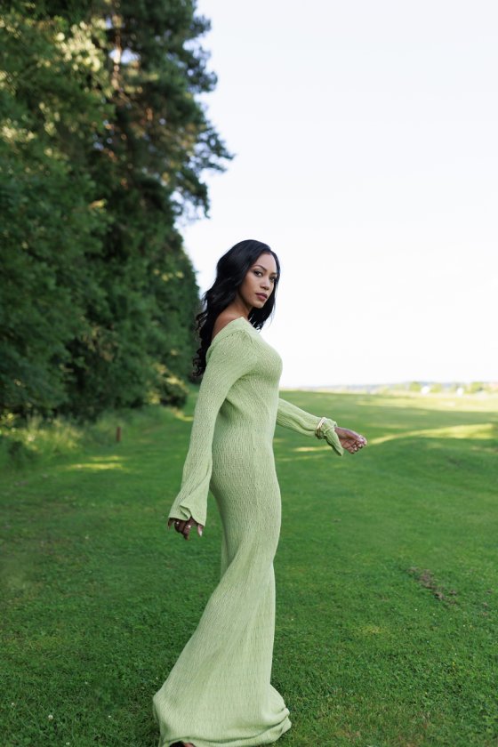 model deutschland suseth laury l | pixolum